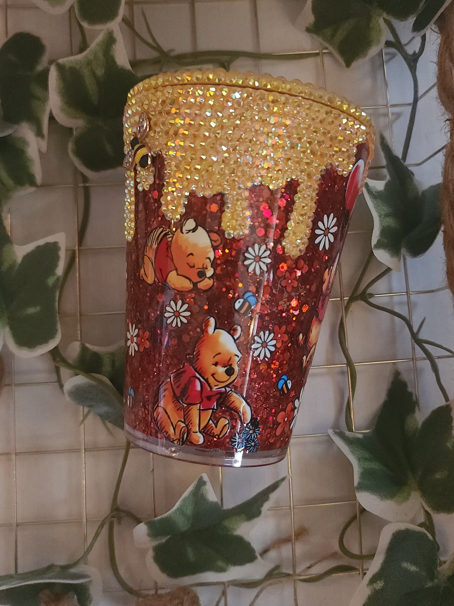 Pooh Bear 12 oz Snowglobe