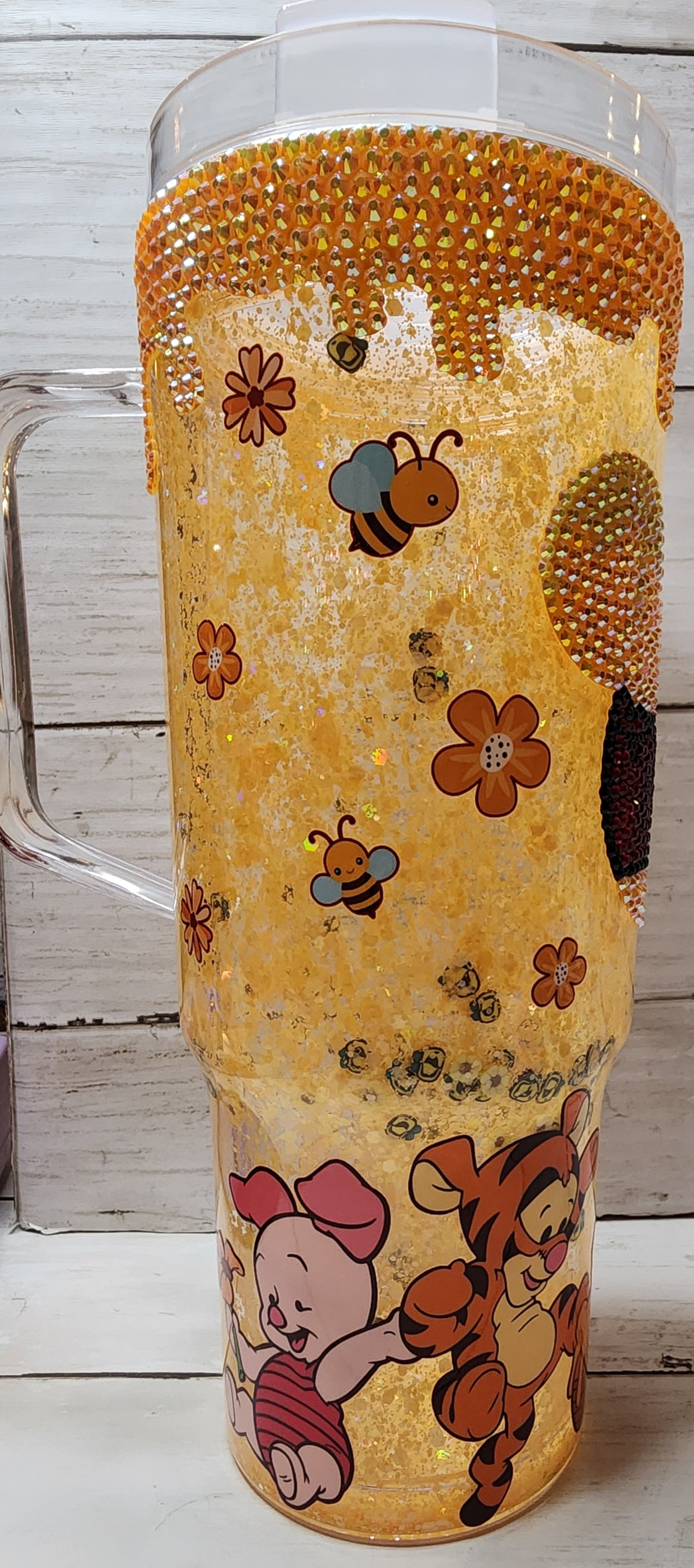 Pooh Bear and Friends 40 oz Snowglobe